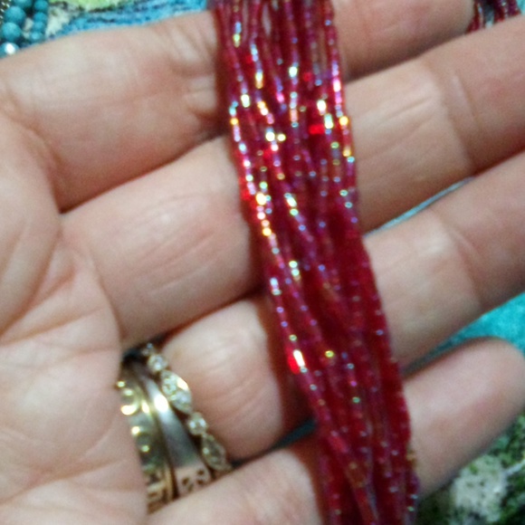 Beaded necklace bundle. - Picture 3 of 3